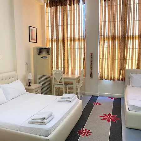 Pasarela מלון 3*